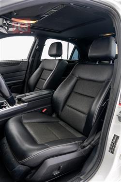 مرسيدس بنز E-Class